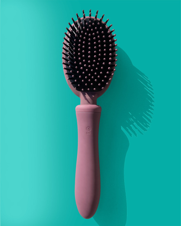 Vibraliss – La brosse 2-en-1 : Beauté & Plaisir Discret